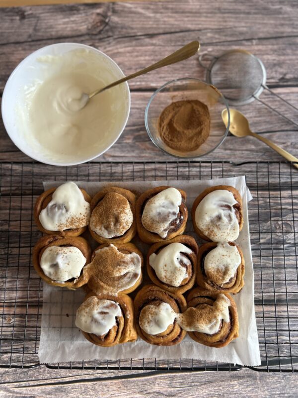 Pumkin Cinamon Rolls - Imagen 3